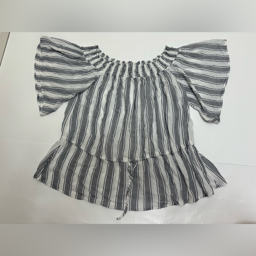 Abercrombie & Fitch off shoulder striped top large butterfly sleeves white black - Picture 3 of 10